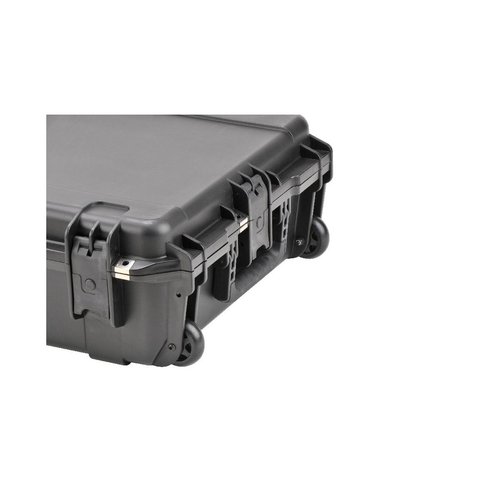 SKB 3i-4217-7B-L Case With Layered Foam (with Wheels)
