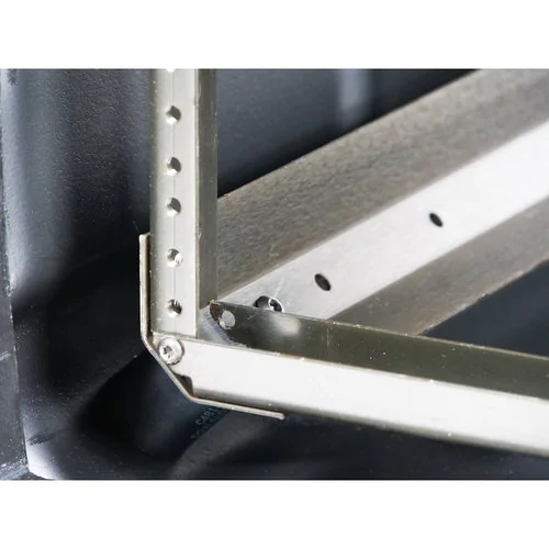 Peli 24inch BlackBox 4U Shock Rack Mount Case with Wheels