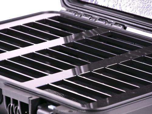 Turtle 07-039008 30 LTO/3592 Waterproof - 30 Capacity LTO