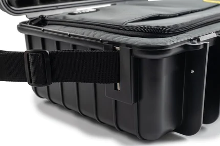 B&W Outdoor Case Type 6500 (PP.510): Photo Bag - Strap Close-up Action Shot