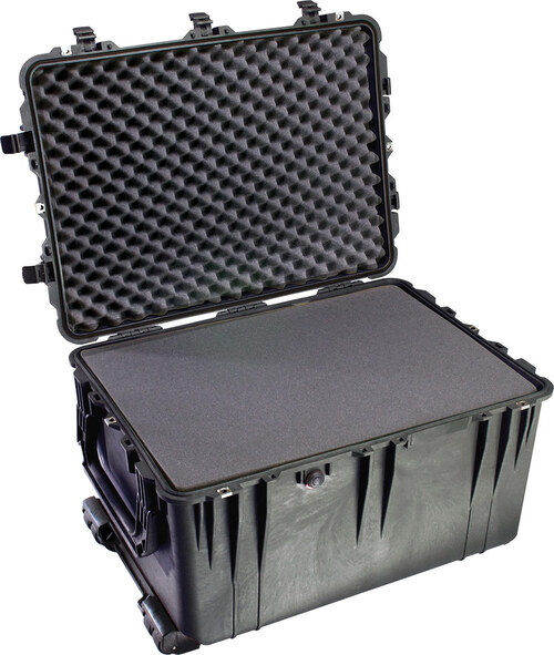 Peli 1660 Case With Foam SPECIAL OFFER - with Wheels - Black