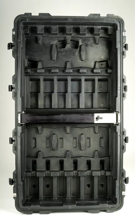 Peli 1780HL Rifle Case - Top-down Inside view with rigid polyethylene rifle tray