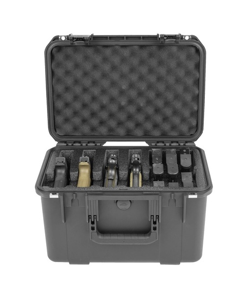 Inside of the SKB 3I-1610-10B-M Five Handgun Case