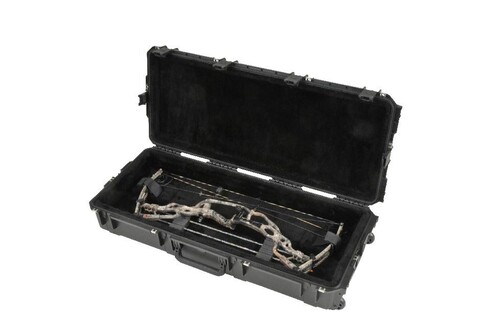 SKB 3I-4217-HPL Hoyt 4217 Parallel Limb Bow Case with Wheels