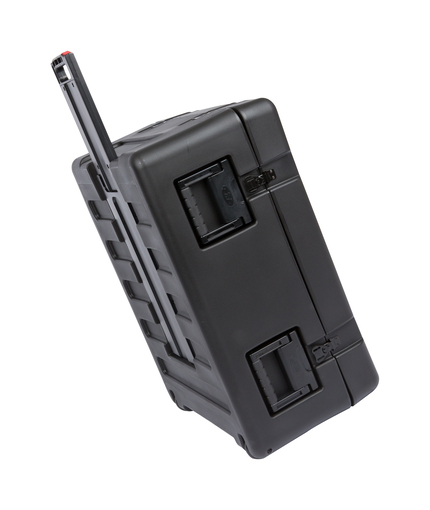 SKB rSeries 2621-10 Case with Wheels