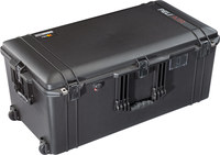Peli 1646 Air Case with Wheels